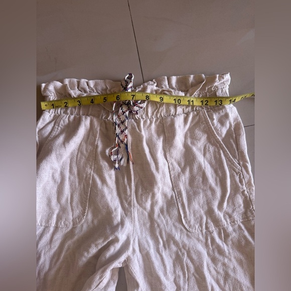 Style Me / Elastic Waist Semi-Sheer Linen Blend Beige Crop Capri Pants - Picture 9 of 16